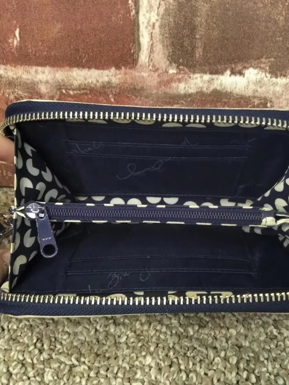 Vera Bradley Zip Around Accordion Wristlet Wallet Womens Navy Blue - Picture 4 of 6
